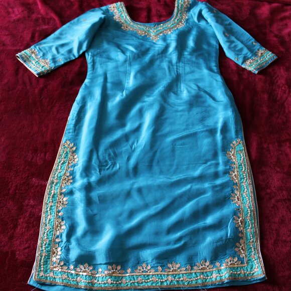 Blue Palazzo - Picture 4 of 4